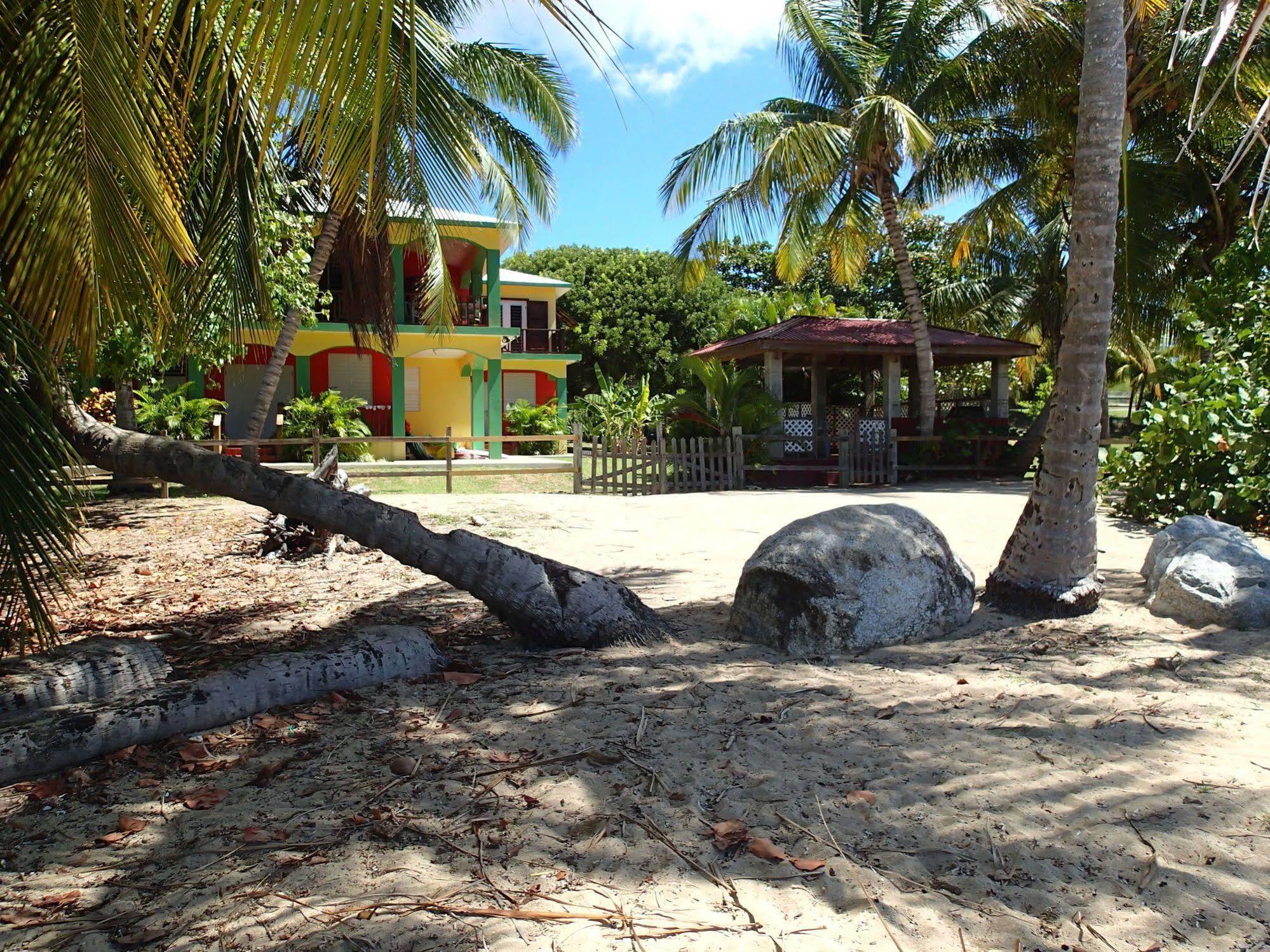 Ababor Suites Guesthouse Vieques Exteriér fotografie